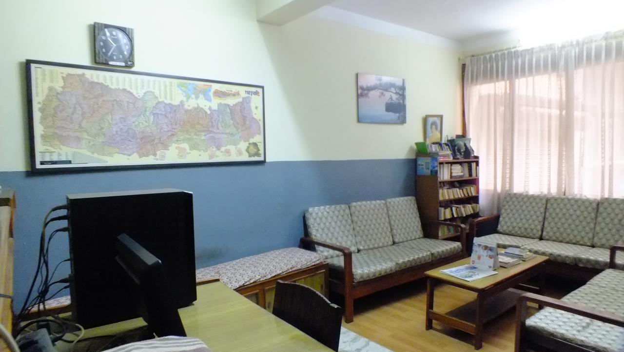 Hotel Dolphin Katmandou Extérieur photo