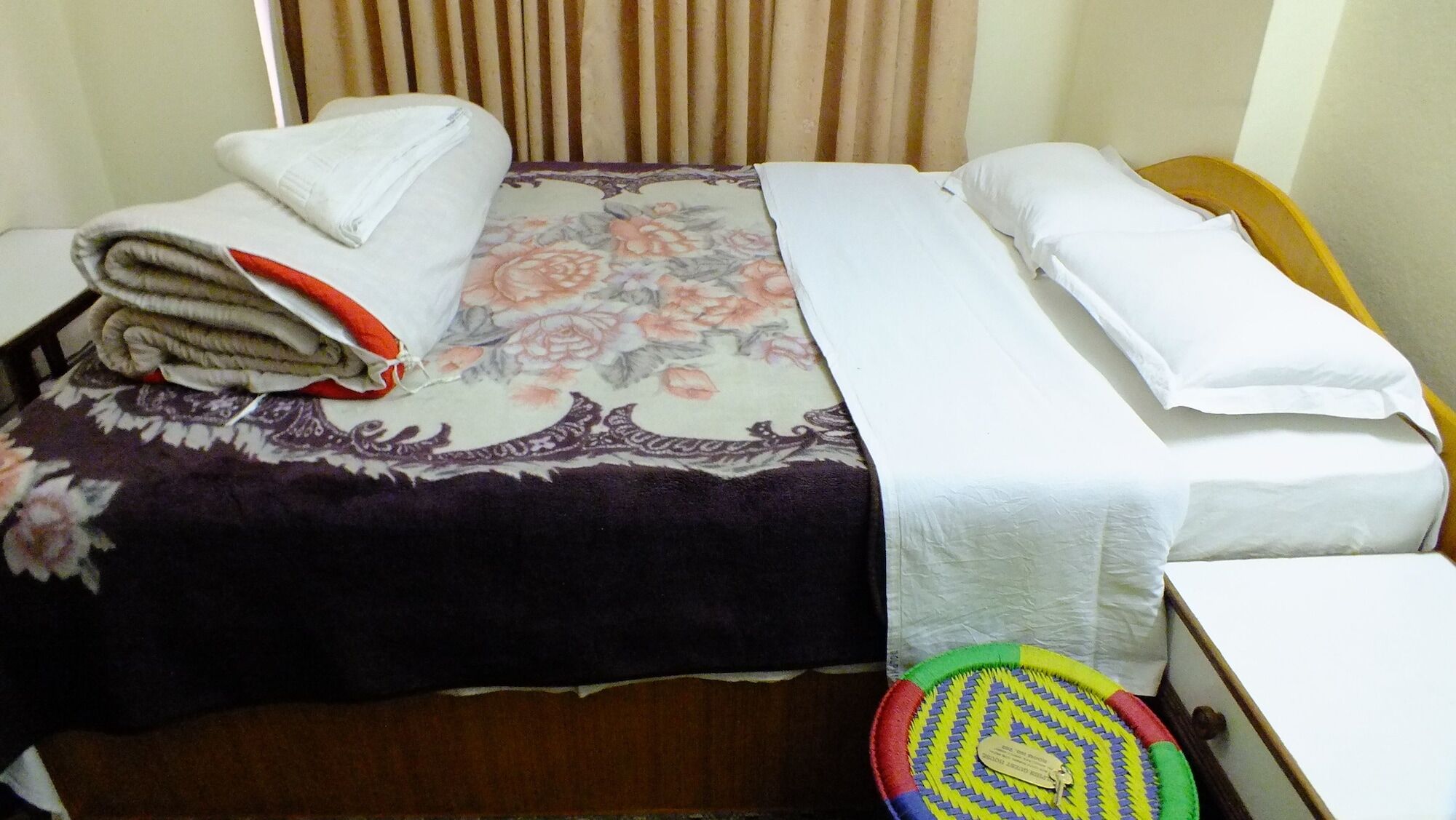 Hotel Dolphin Katmandou Extérieur photo